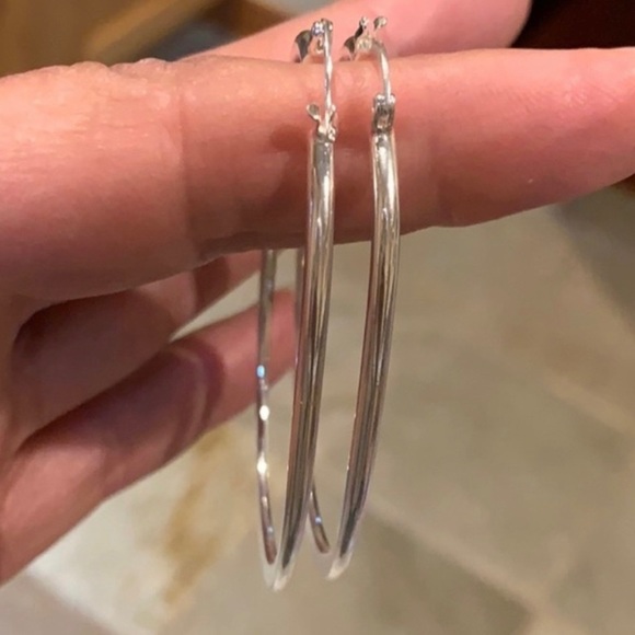 Sterling Silver Large Hoop Earring Stamped .925 - Picture 5 of 7